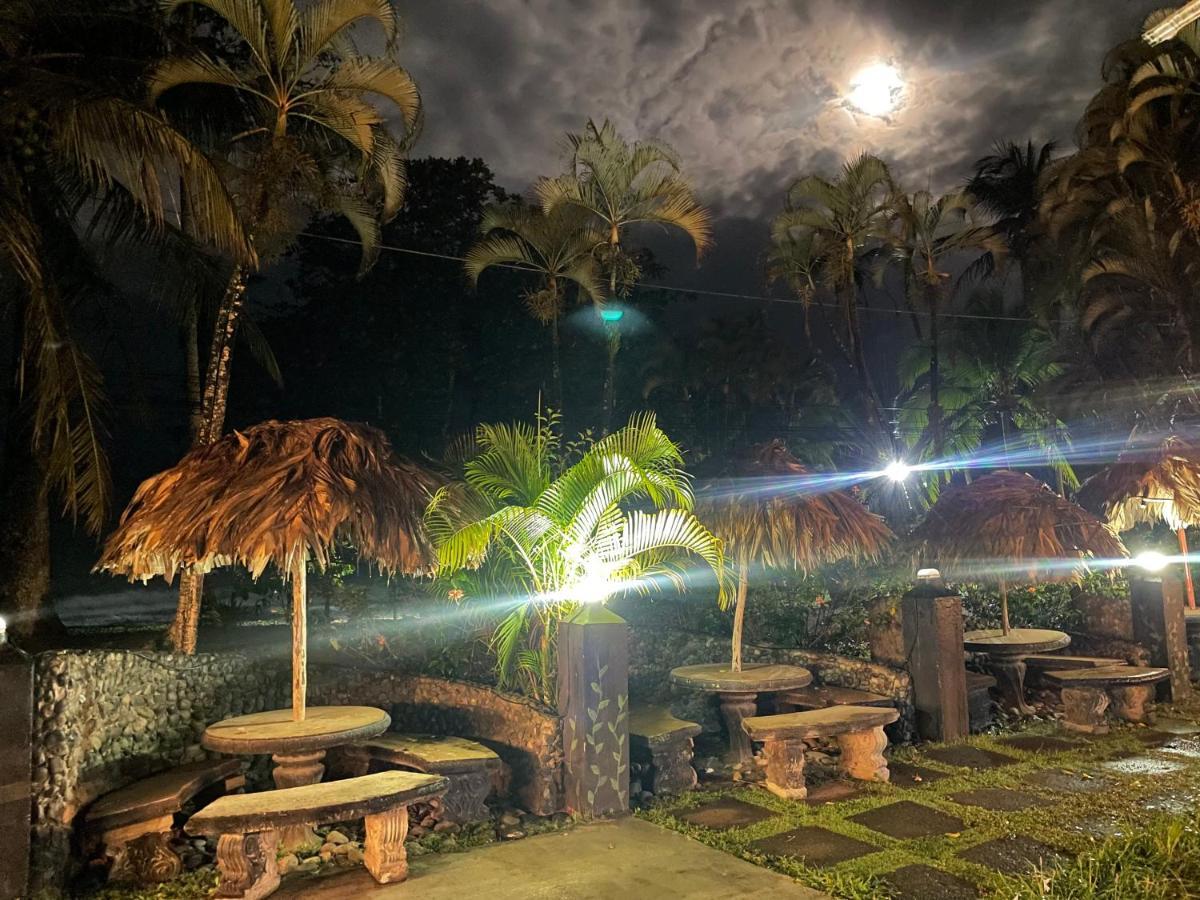 Perla Negra Beachfront Puerto Viejo de Talamanca Екстер'єр фото